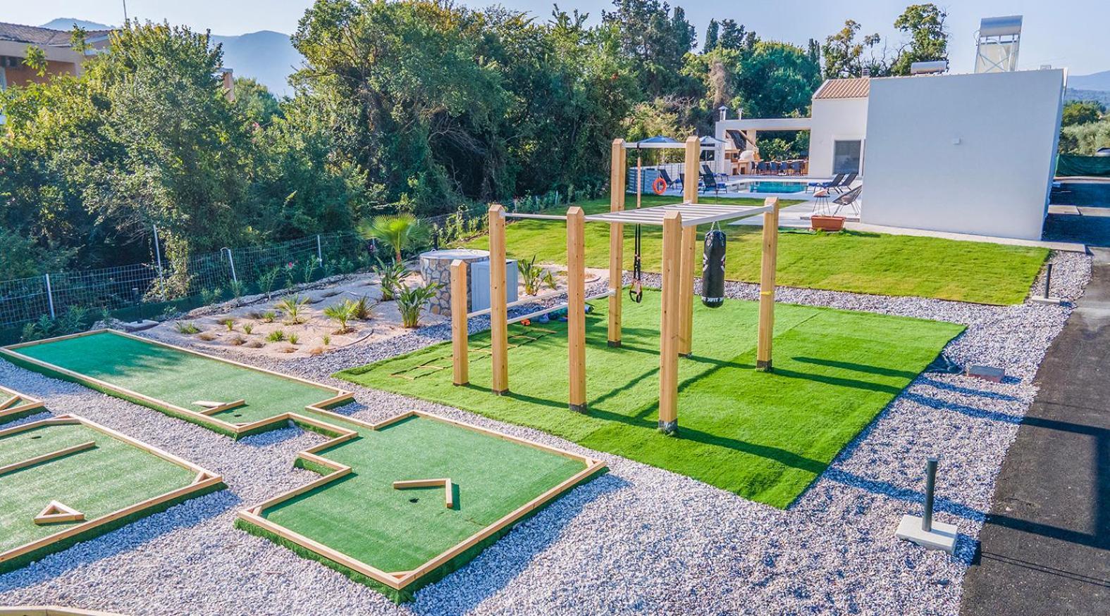 Villa Ami, Roda, Corfu: 10 Guests, Heated Pool, Private Mini Golf, Pool Table & More!! Exterior foto